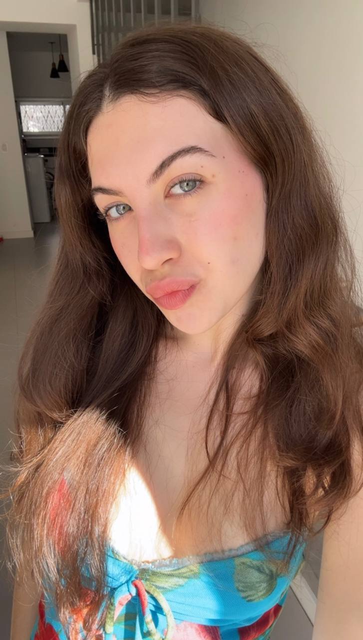 Nude girl Amber in El Paso