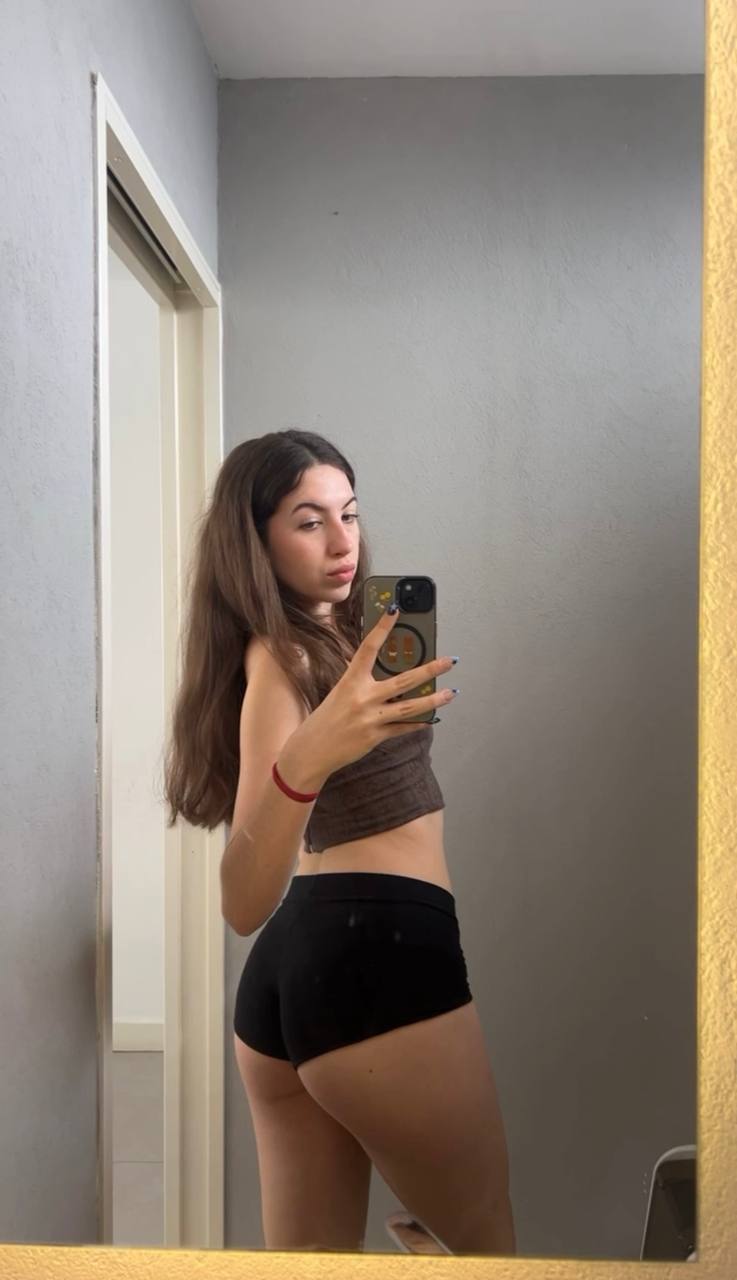 Amber in her underwear in El Paso