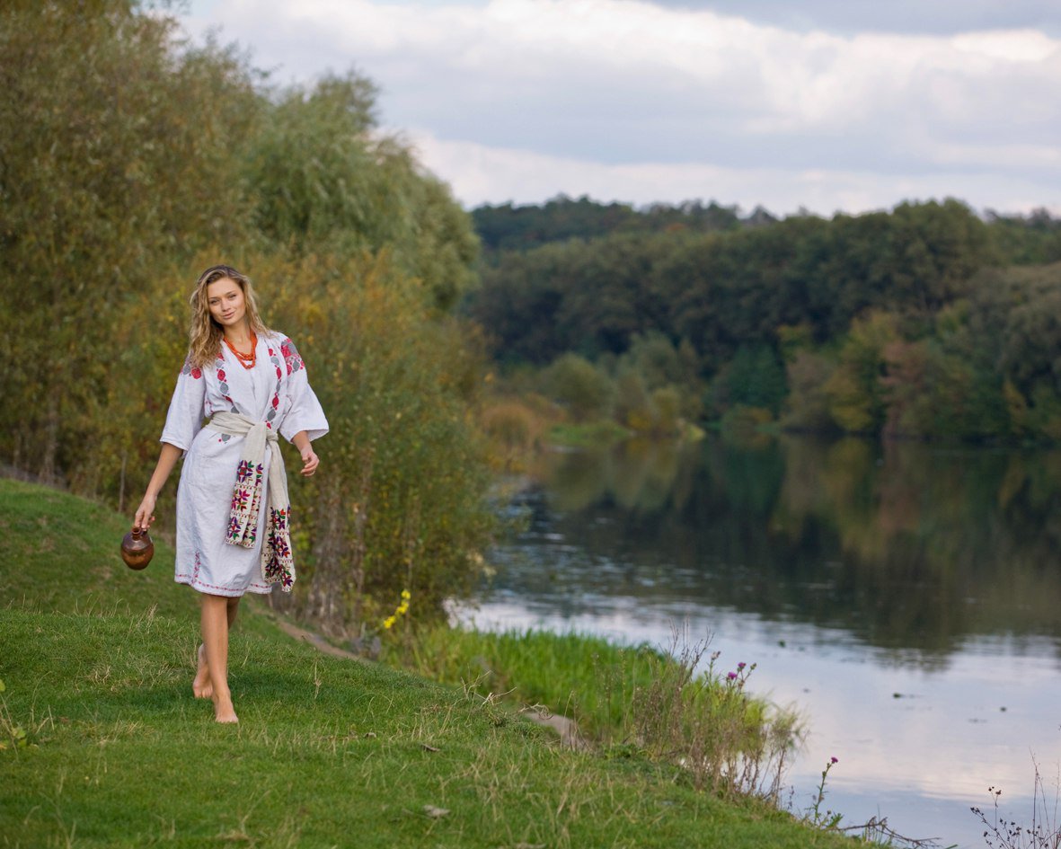 Nude girl Slavic women in El Paso