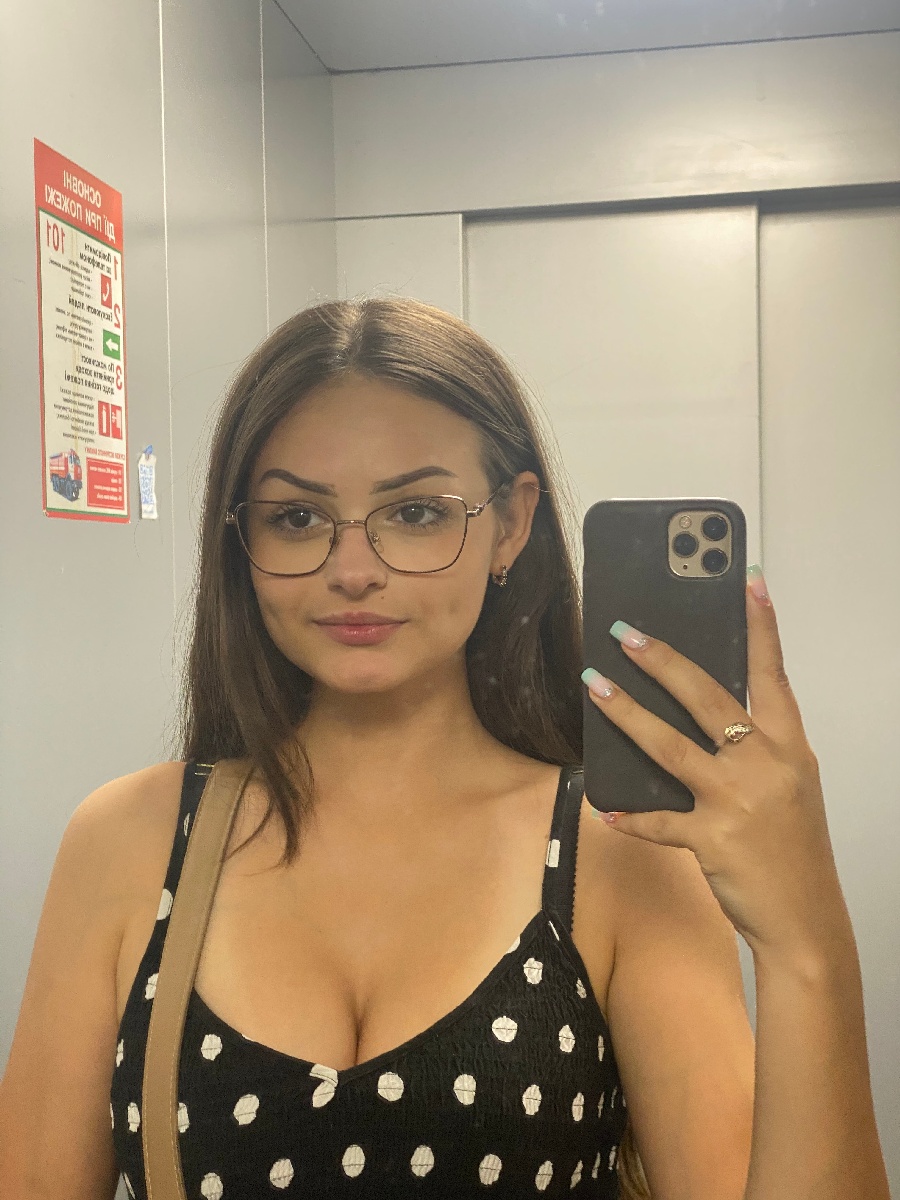 Sexy model Stacy in El Paso